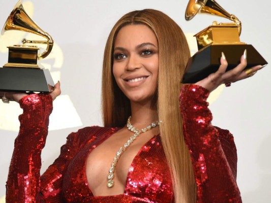 Beyoncé presenta a sus gemelos... Sir Carter y Rumi