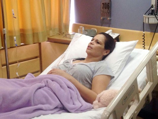 Roxana Baldetti es trasladada a un hospital privado