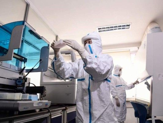 Tratamientos del covid-19: lo que funciona, lo que no, y lo que está en pruebas