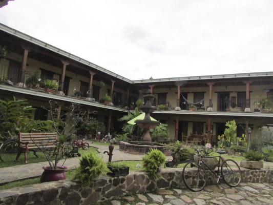 Honduras: Aumenta el turismo religioso y de negocios en zona oriental