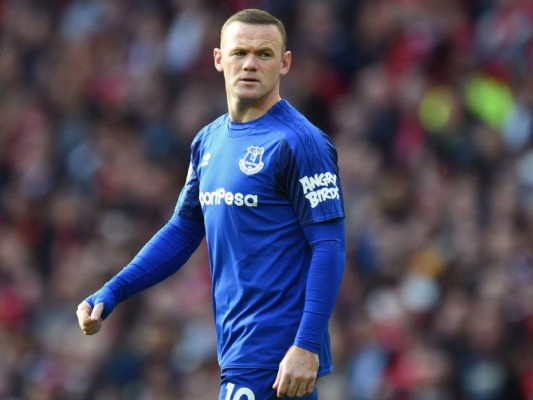 Condenan a Wayne Rooney a 2 años sin conducir y 100 horas de trabajos sociales