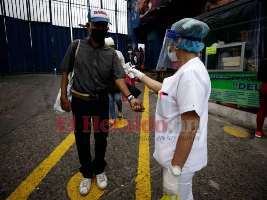 Desinfección y distancia: estrictas medidas en reapertura del Zonal Belén