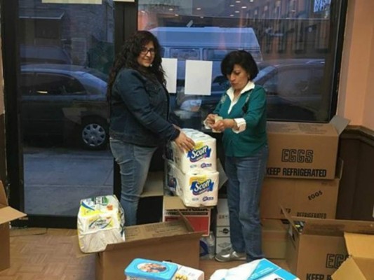 Hondureñas en Nueva Jersey recaudan donaciones para afectados de terremotos en Ecuador