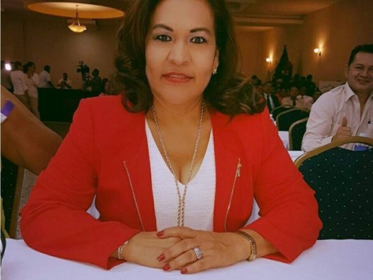 Al menos 18 diputados quedarían fuera de la carrera por la reelección (Fotos)