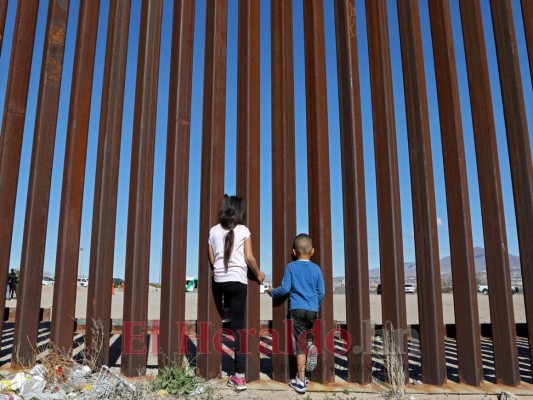 FOTOS: Así se prepara la patrulla fronteriza para detener a migrantes de la caravana