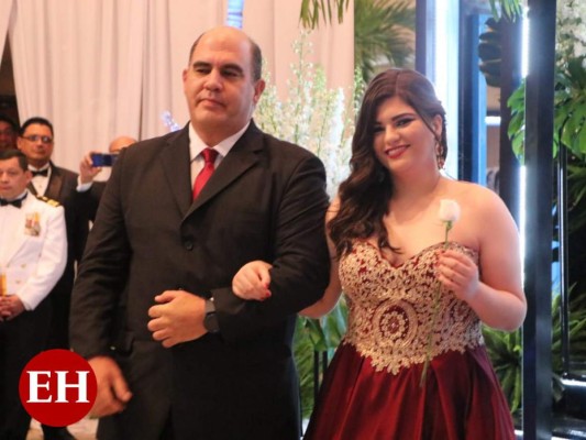 FOTOS: Prom de la Macris School, una radiante gala para festejar el éxito de los seniors