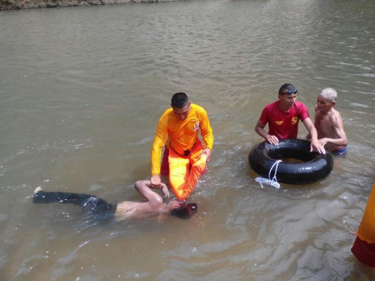Luto en primeros días del feriado