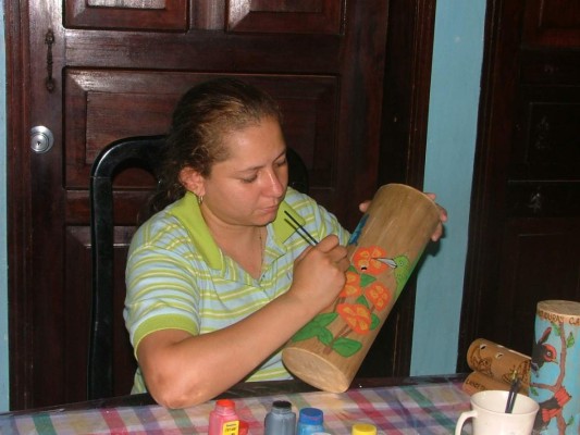 Mujeres creativas y emprendedoras en Honduras