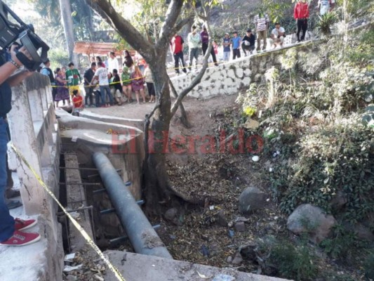Hallan muerto a un hombre bajo un puente en el Hato de Enmedio