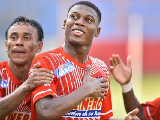 Los futbolistas hondureños que se han contagiado de covid-19 (Fotos)