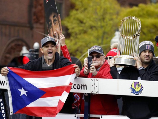 Boston festeja otro campeonato de los medias Rojas