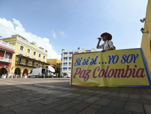 Gobierno de Colombia y las FARC firman un acuerdo de paz en Cartagena de Indias