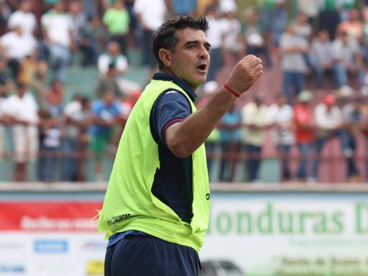 Diego Vazquez: Los extranjeros que he traído jamás me han dado un dólar