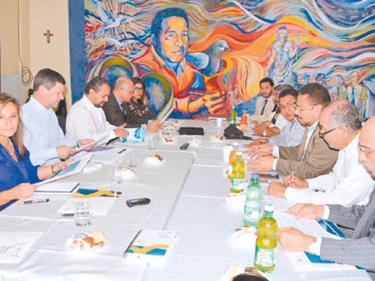 Lista la hoja de ruta para la instalación de la Maccih