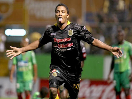 Dos juveniles hondureños parten a prueba a la MLS