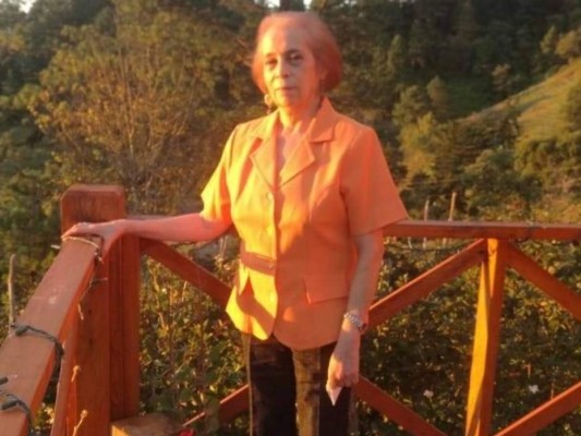 Hora y lugar donde será velada la docente Lilliam López Carballo