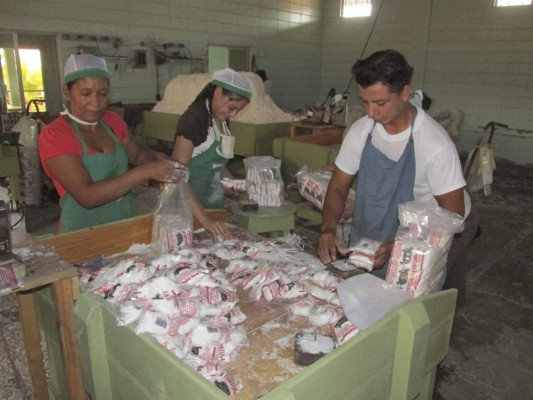 Producción de sal bajará 200 mil quintales este año