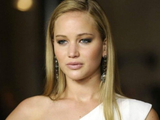 Jennifer Lawrence vivió momentos de pánico tras aterrizaje forzoso de su jet privado
