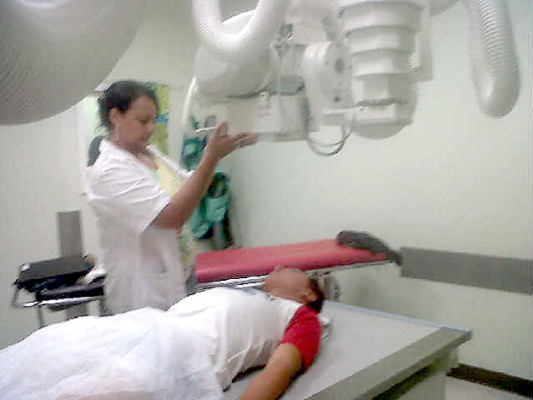 Tras lograr acuerdo, personal técnico retorna a sus labores en el hospital Escuela