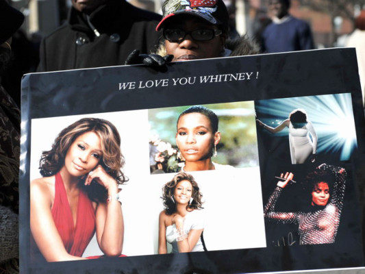 Despiden restos de Whitney Houston