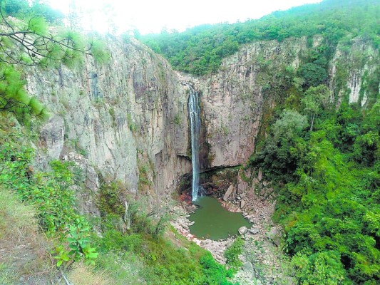 MP inspecciona el Salto del ángel