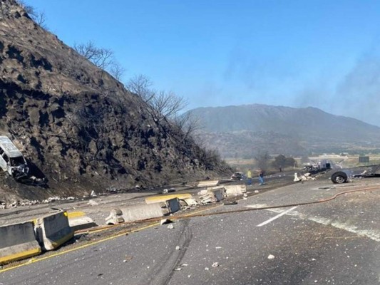 VIDEO: Al menos 12 muertos en explosión de cisterna de gas en México&nbsp;