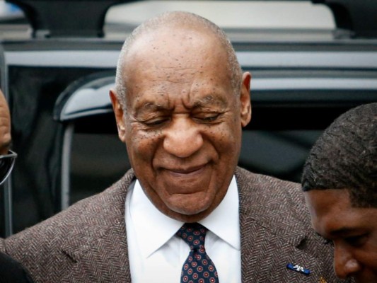 Bill Cosby irá a juicio por acusación de agresión sexual