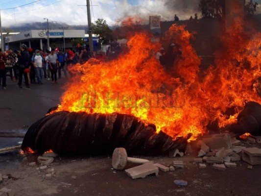 Alianza de Oposición realiza tomas en la capital durante investidura de Juan Orlando Hernández