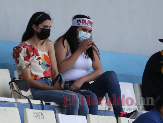 Belleza presente, aglomeraciones y llenazo, así se vivió el clásico entre Motagua y Olimpia