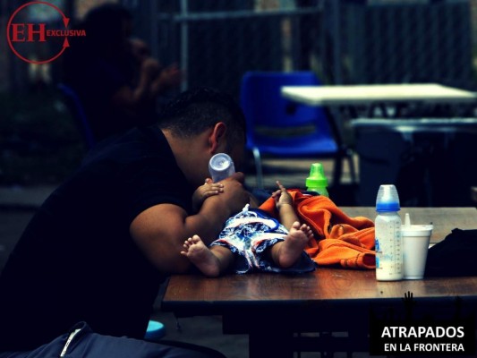 Hondureños migrantes: En los brazos cargan a sus hijos...y en el alma, dolor y resignación; imágenes que conmueven