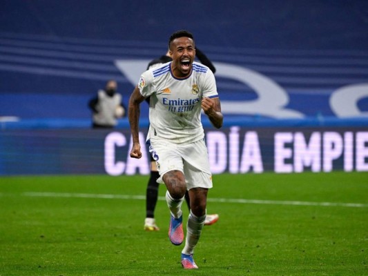 Real Madrid salva un punto ante el Elche para mantener su ventaja en LaLiga&nbsp;&nbsp;