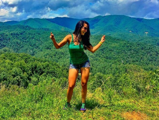 Josselyn Gutiérrez, la bella ciclista hondureña que triunfa en Estados Unidos