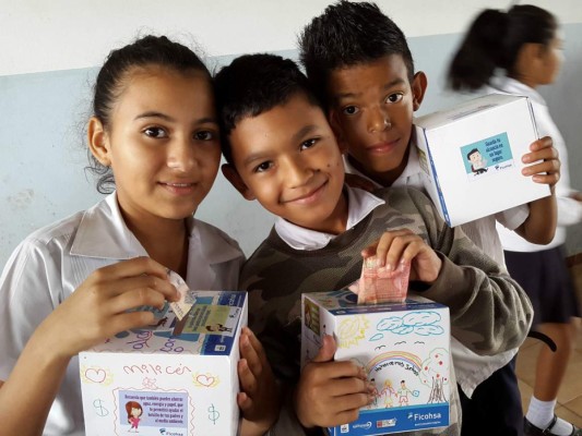 Grupo Financiero Ficohsa muestra avances importantes en Memoria de Sostenibilidad 2016&nbsp;&nbsp;