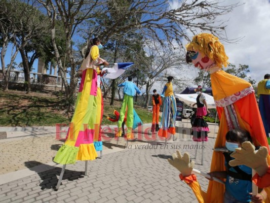 Música, emprendimientos y juegos, capitalinos se relajan al aire libre en el cerro Juana Laínez&nbsp;&nbsp;