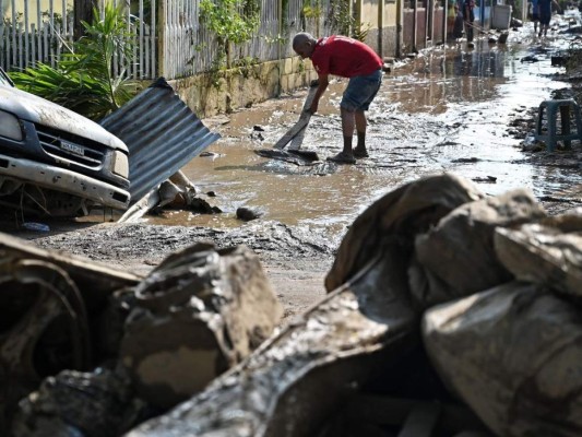 La devastación y el dolor causados por Eta imperan en el valle de Sula