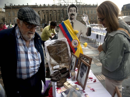 Las víctimas, el punto espinoso del proceso de paz en Colombia