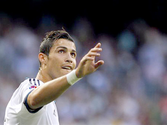 Manchester City prepararía oferta de 120 millones de euros por Ronaldo