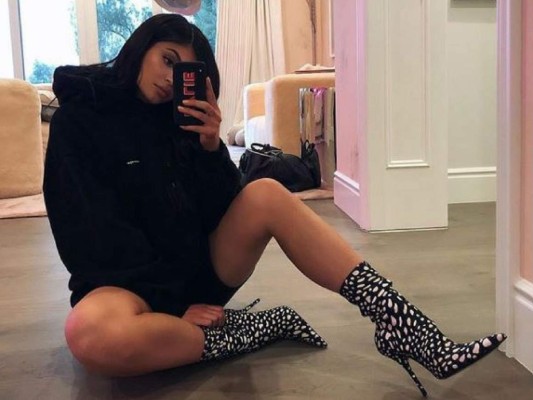 Tuit de Kylie Jenner provoca pérdida de 1,300 millones de dólares a Snapchat