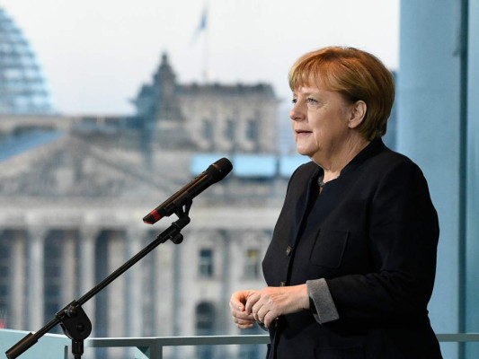 Canciller alemana Angela Merkel se presentará a 4to período