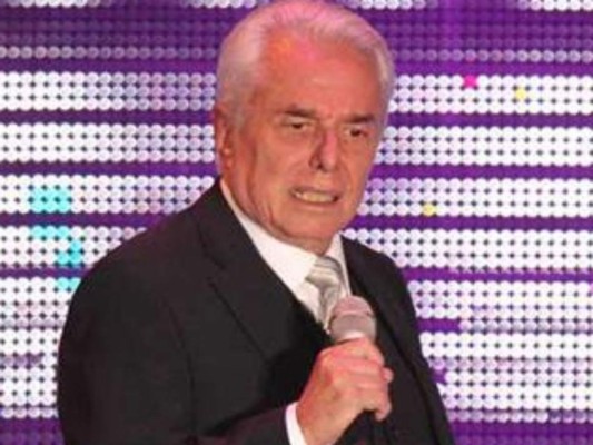 Así reacciona Enrique Guzmán después de que un ebrio destruyó su casa