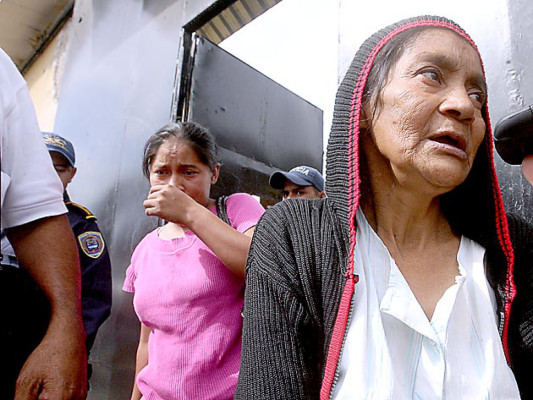 Policía captura a hombre que violó y embarazó a sus hijas
