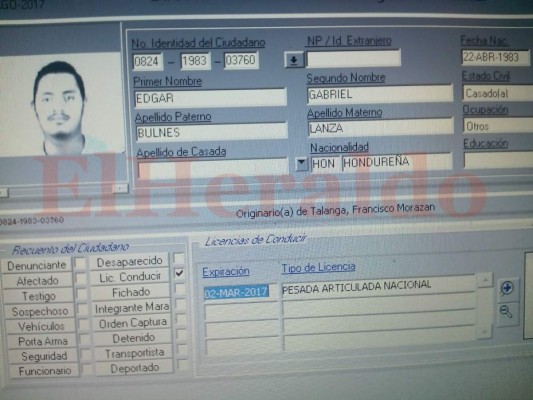 Tras policías que hicieron piñata con entrega de licencias de conducir en la Dirección de Tránsito