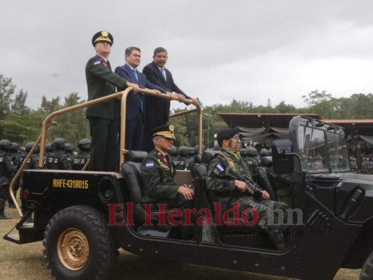 FOTOS: Así fue la ceremonia de ascensos de las Fuerzas Armadas