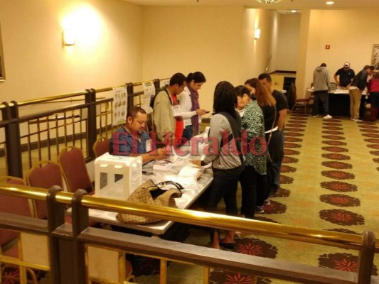 Hondureños en el extranjero, los primeros en votar