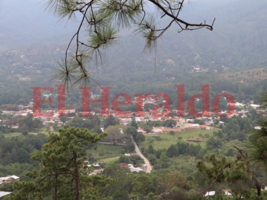 FOTOS: Valle de Ángeles, el municipio de los tallados en cuero y la aventura