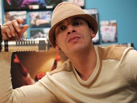 Vico C fuera de peligro tras salir de coma inducido luego de haber convulsionado&nbsp;