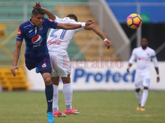 Olimpia venció 2-0 a Motagua en la semifinal de ida en el estadio Nacional