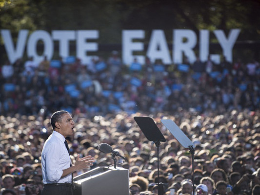 Obama habla en español a favor de los 'dreamers' para conquistar voto latino
