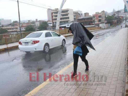 La tormenta tropical Nana amenaza a Honduras... ¿qué sabemos? (FOTOS)