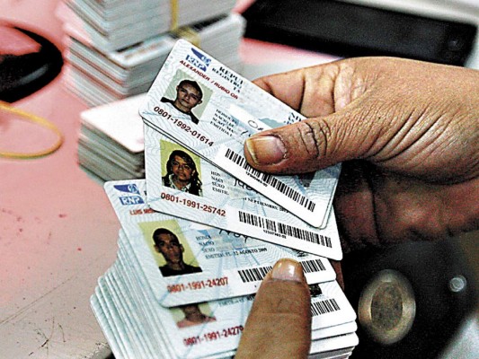 Dilatan vigencia de las reformas a la Ley del Registro Nacional de las Personas